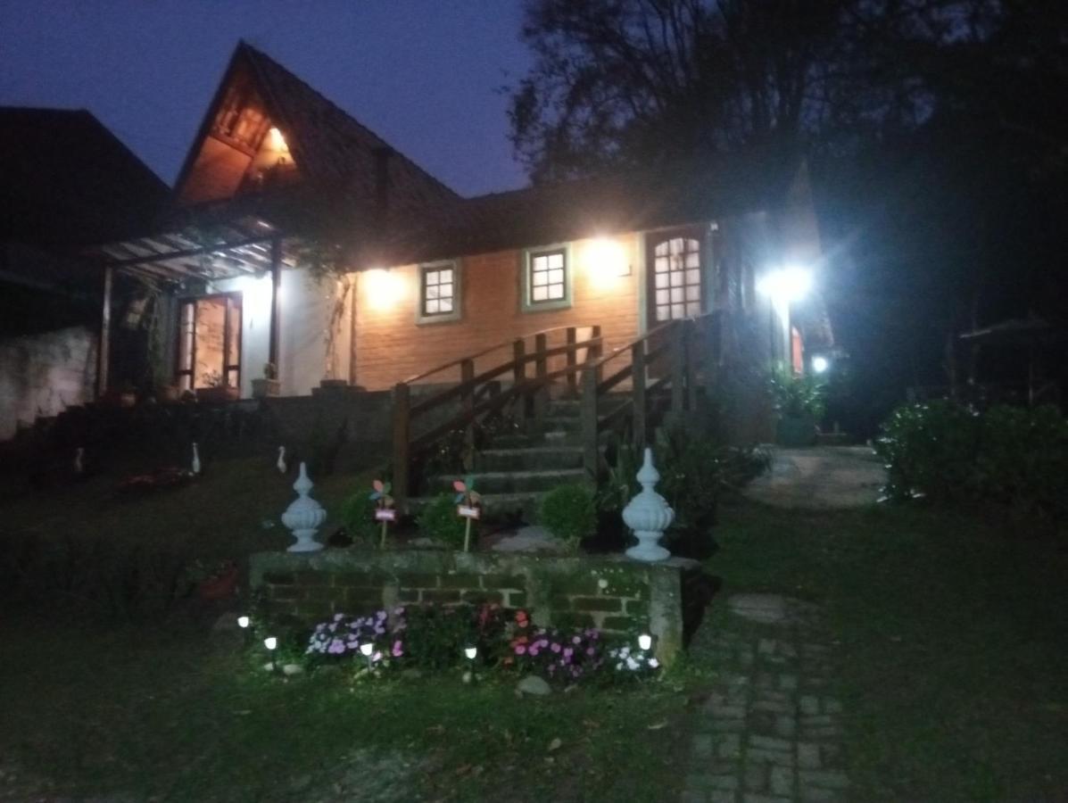 Casa Aconchegante Na Serra. サント・アントーニオ・ド・ピニャウ エクステリア 写真