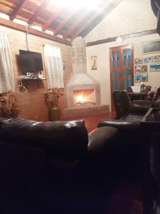 Casa Aconchegante Na Serra. サント・アントーニオ・ド・ピニャウ エクステリア 写真